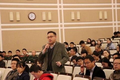 中国科学院院士秦大河受聘复旦大学信用教授并作学术报告