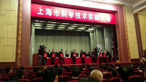 复旦大学15项目荣获2016年度上海市科学技术奖